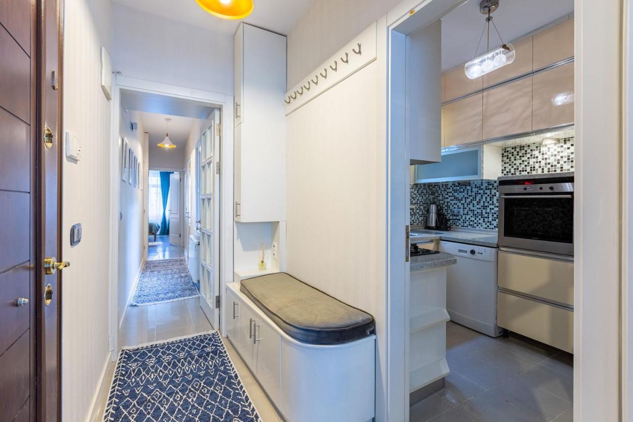 Flat With Excellent Location In Tesvikiye, Sisli Apartment Istanbul Exterior photo
