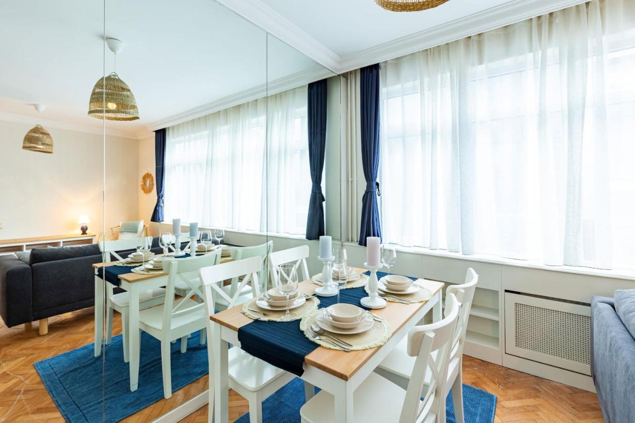 Flat With Excellent Location In Tesvikiye, Sisli Apartment Istanbul Exterior photo