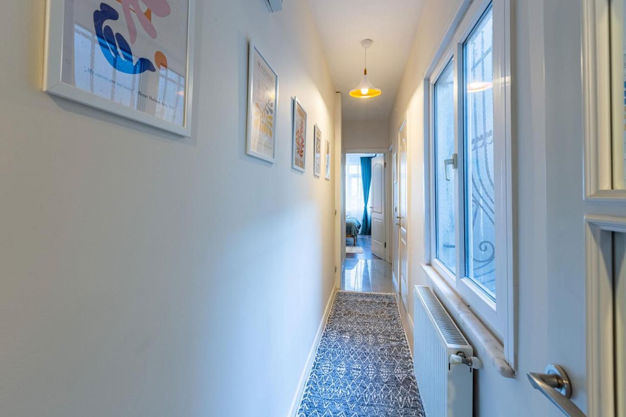 Flat With Excellent Location In Tesvikiye, Sisli Apartment Istanbul Exterior photo