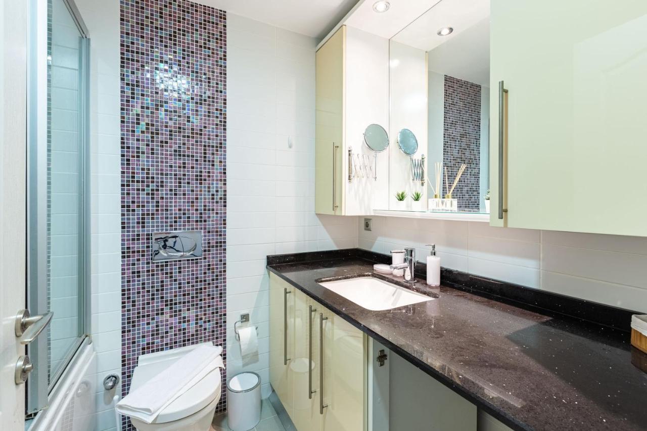 Flat With Excellent Location In Tesvikiye, Sisli Apartment Istanbul Exterior photo